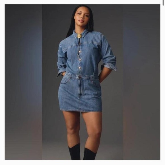 Dresses & Skirts - PILCRO DENIM MINI DRESS SIZE LARGE